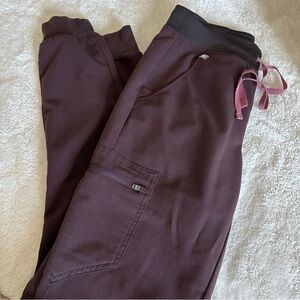 FIGS espresso joggers